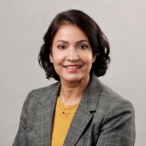 Jabeen Taj headshot